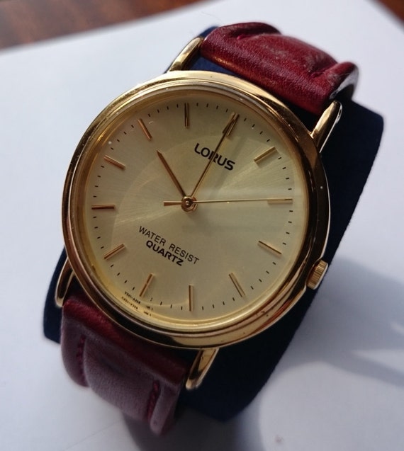 LORUS Analog Watch Model V501X138 Quartz