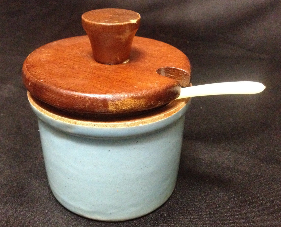 Vintage Wooden Condiment Serving Pot w/ Spoon & Lid Unique Blue Sugar