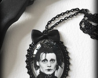 Edward Scissorhands Necklace, Gothic Pendant, Glass Cameo, Tim Burton, Johnny Depp, Movie Jewelry