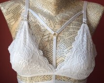 ZhPaige 347 - Bra top w. lace
