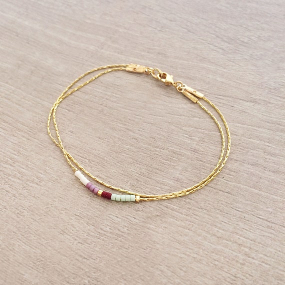 Minimalist Delicate Bracelet with Tiny Beads // Thin Colorful