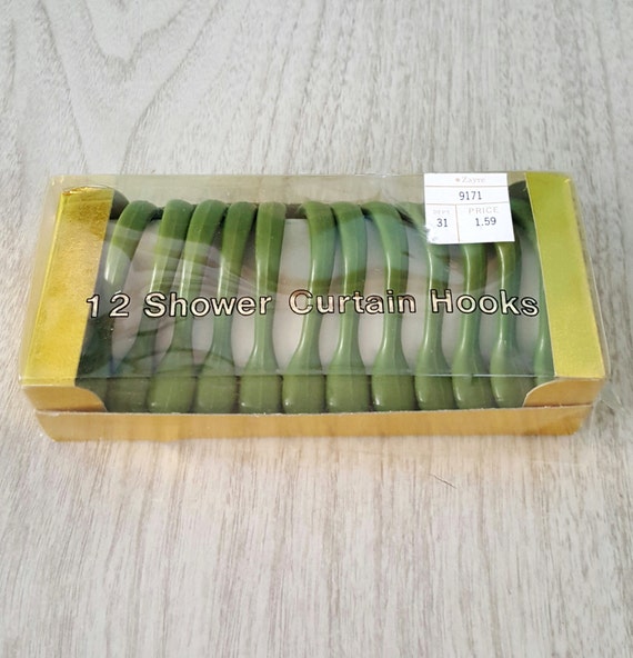 Vintage Shower Curtain Rings Set of 12 Avocado Green Plastic