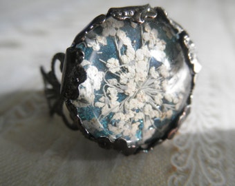 Queen Anne's Lace Victorian Filigree Pressed Flower Gunmetal Ring Atop Glowing Caribbean Ocean Blue-Green-Gifts Under 20-Symbolizes Peace