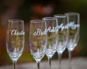 Bridesmaid gift, Bridesmaids gifts. Personalized champagne flutes. Custom glasses with calligraphy font and flourish. Wedding toasting flute