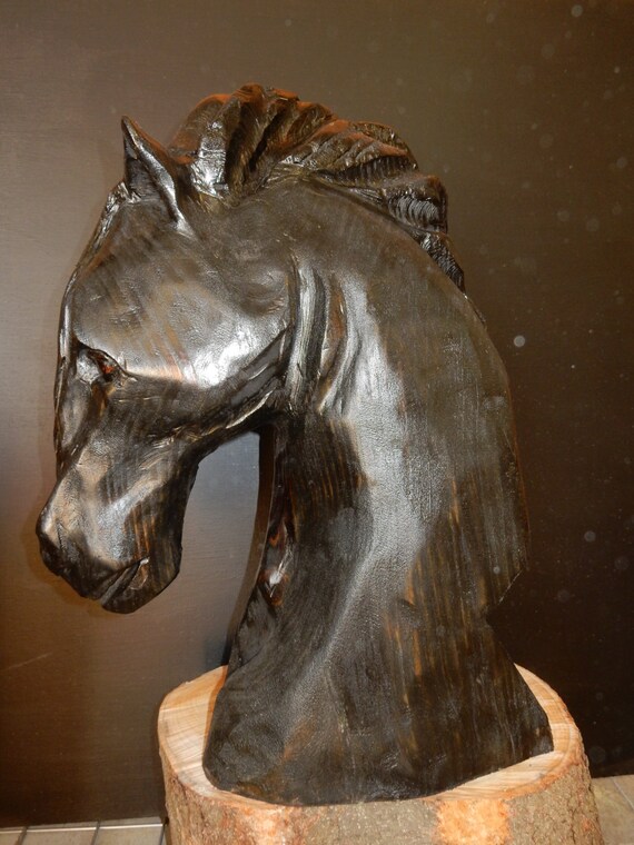 Chainsaw Carving Horse Bust