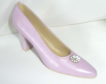 Rhinestone Shoe Purple Lavendar Fun Vintage Retro Collectible