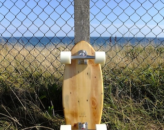 cruiser skateboard made from reclaimed pallets - 100% eco friendly