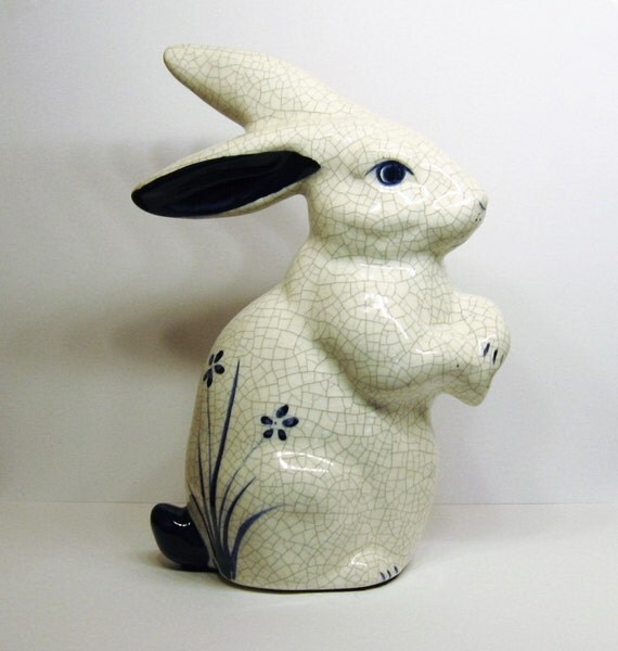 vintage 7 potting shed dedham rabbit figurine ceramic