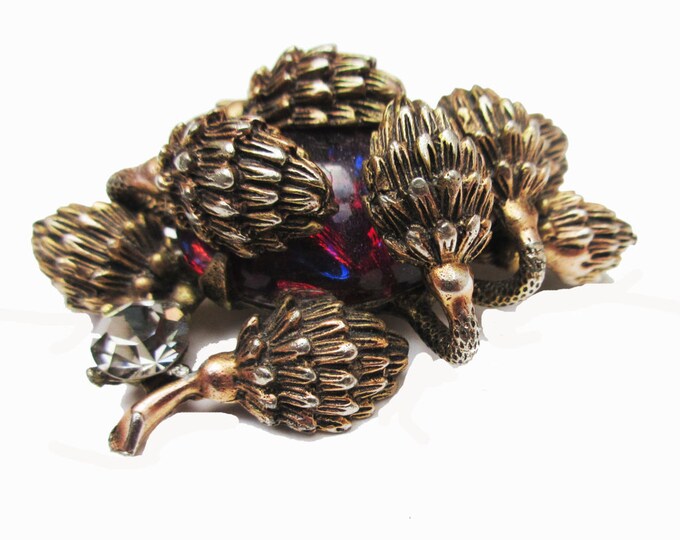 Celtic Thistles Brooch - Embedded Purple red Art Glass - Brass gold pin