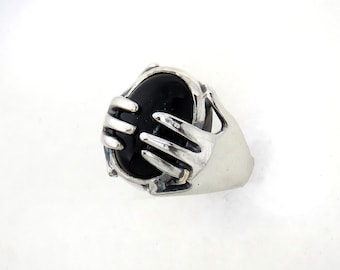 Caring Hands Ring - Onyx Ring - Personalized Ring - Magic Ring in Sterling Silver - Hands Holding a Stone Esoteric Occult Ring