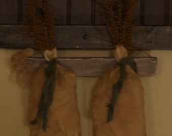 hanging ditty bag
