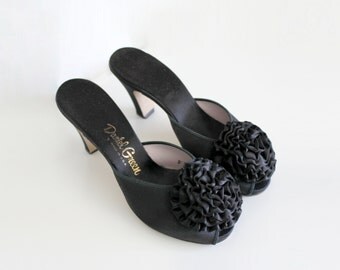 1950s Heels | Peep Toe Heels | Black Heels | Daniel Green | Boudoir Heels | Size 5.5