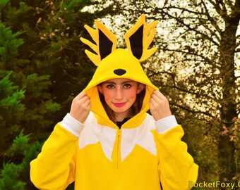 Jolteon Custom Hoodie Customize your own! Anime Cosplay Nintendo Hooded Top Cute Animal Electric Yellow Custom Colour Pockets Fleece Eevee