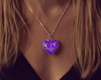 Purple Glowing Heart Necklace - Wife Gift - Necklace - Gift - Girlfriend Gift - Glow in the Dark - Purple Necklace - Gifts for Her - Violet