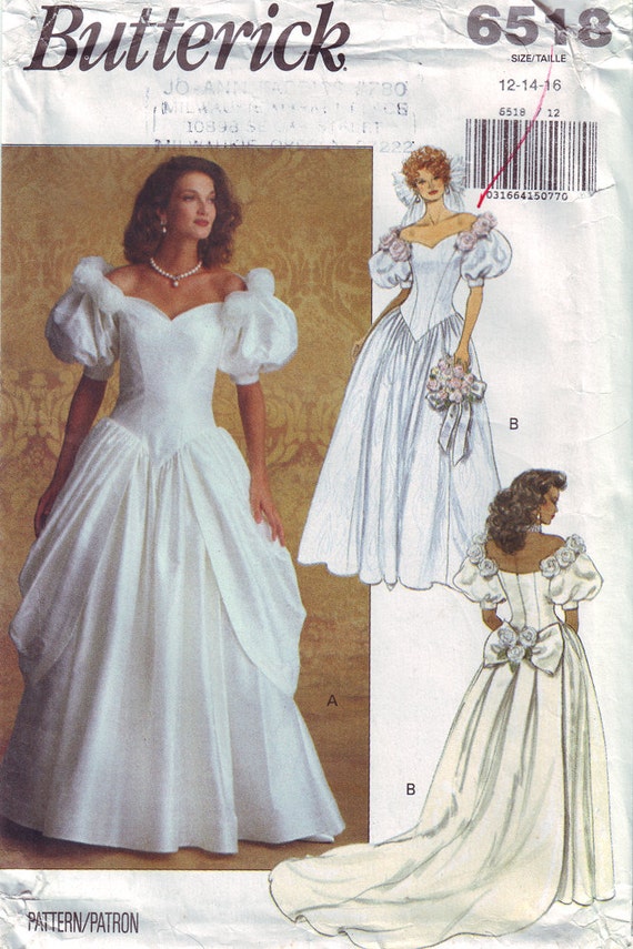 1992 Wedding Dress with Detachable Train by TheVintageCat1920