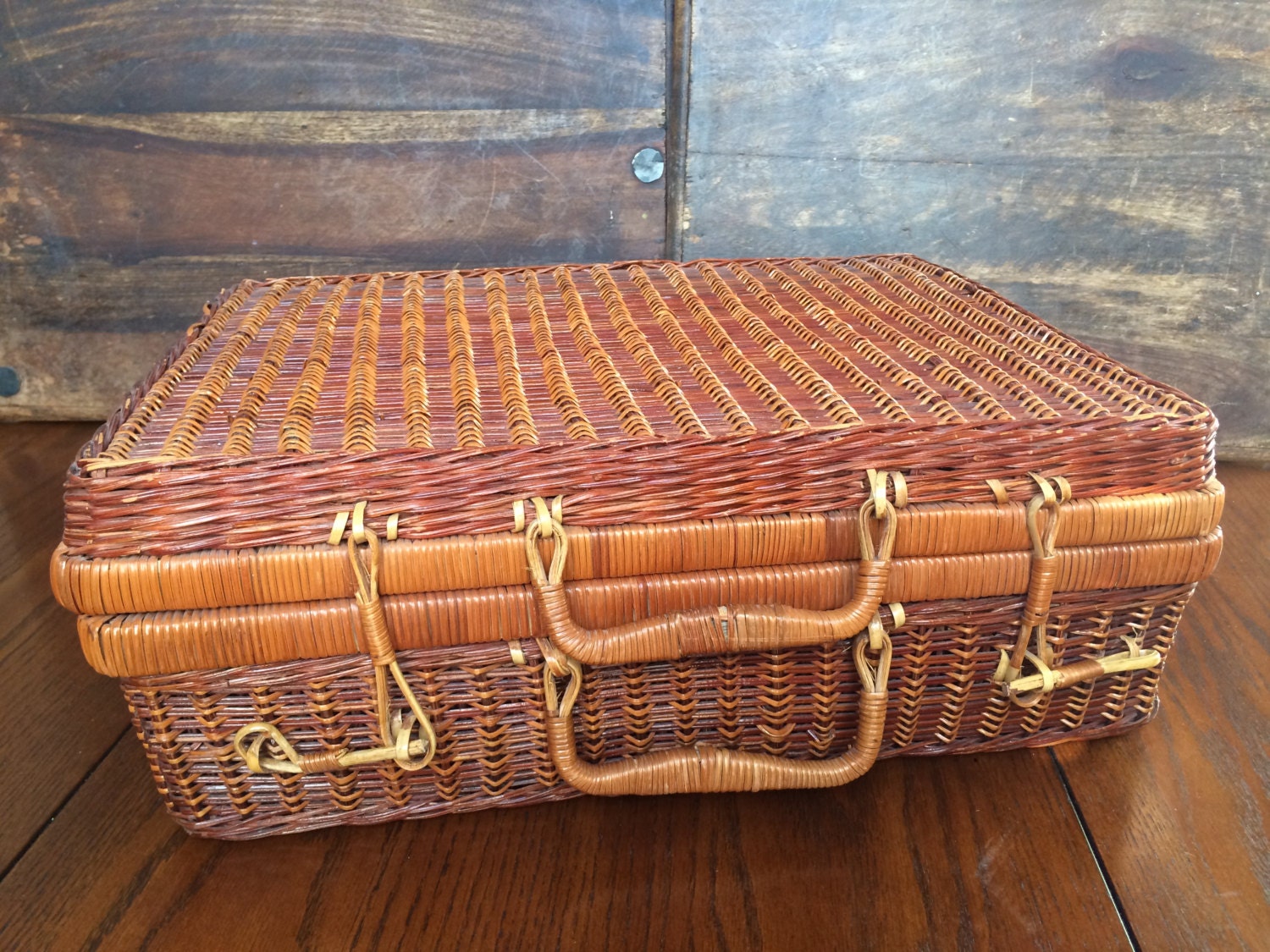 Vintage Brown Wicker Picnic Basket, Woven Picnic Basket, Wicker Wedding