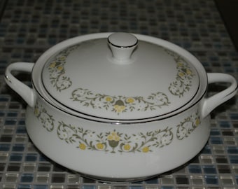 Fine China of Japan, Florentine, Covered Vegetable Dish