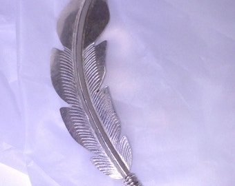 Vintage sterling, Zuni jewelry, hand made jewelry, silver brooch, Sterling Native American Jewelry, Zuni Feather, free shipping.