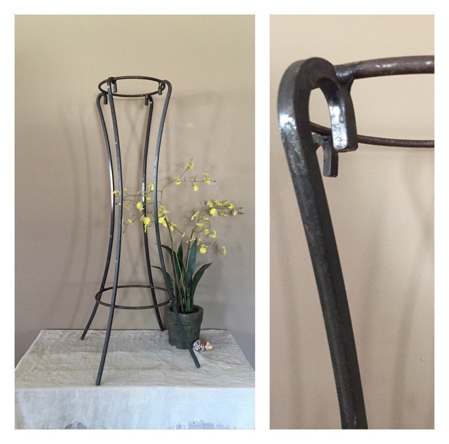 Vintage Rustic Plant Stand / Vintage Metal Plant Stand
