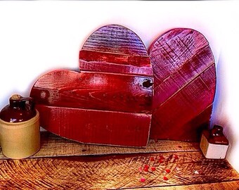 Red Wooden Heart Decor - Rustic Valentine's Day Gift - Valentine's Day Decor - Pallet Wood Heart Sign - Reclaimed Wood Heart Wall Hanging