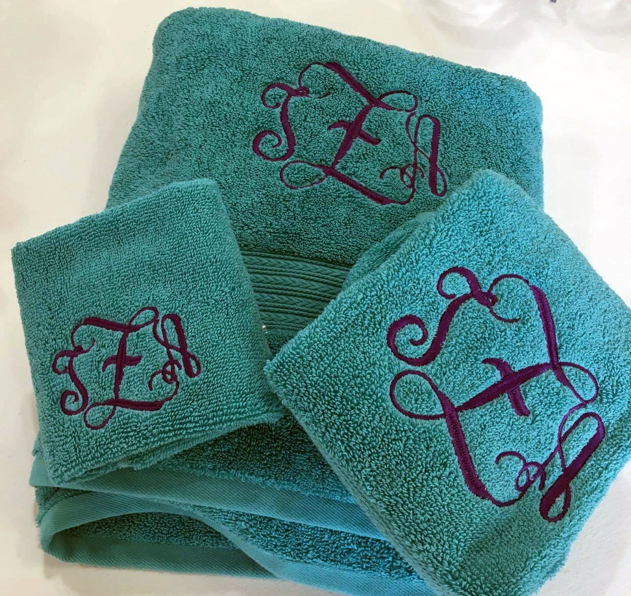 Monogrammed Bath Towels 3 Piece Set