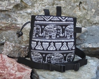 Elephant Climbing Chalk Bag Black and White - for Rock Climbing Bouldering Gym, Includes Belt, Belt Hooks and Brush Holder