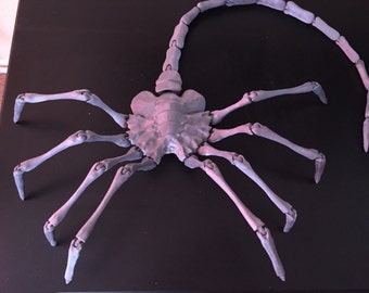 3D Printed Life Size Pose-able Alien Facehugger model - 40" x 23"