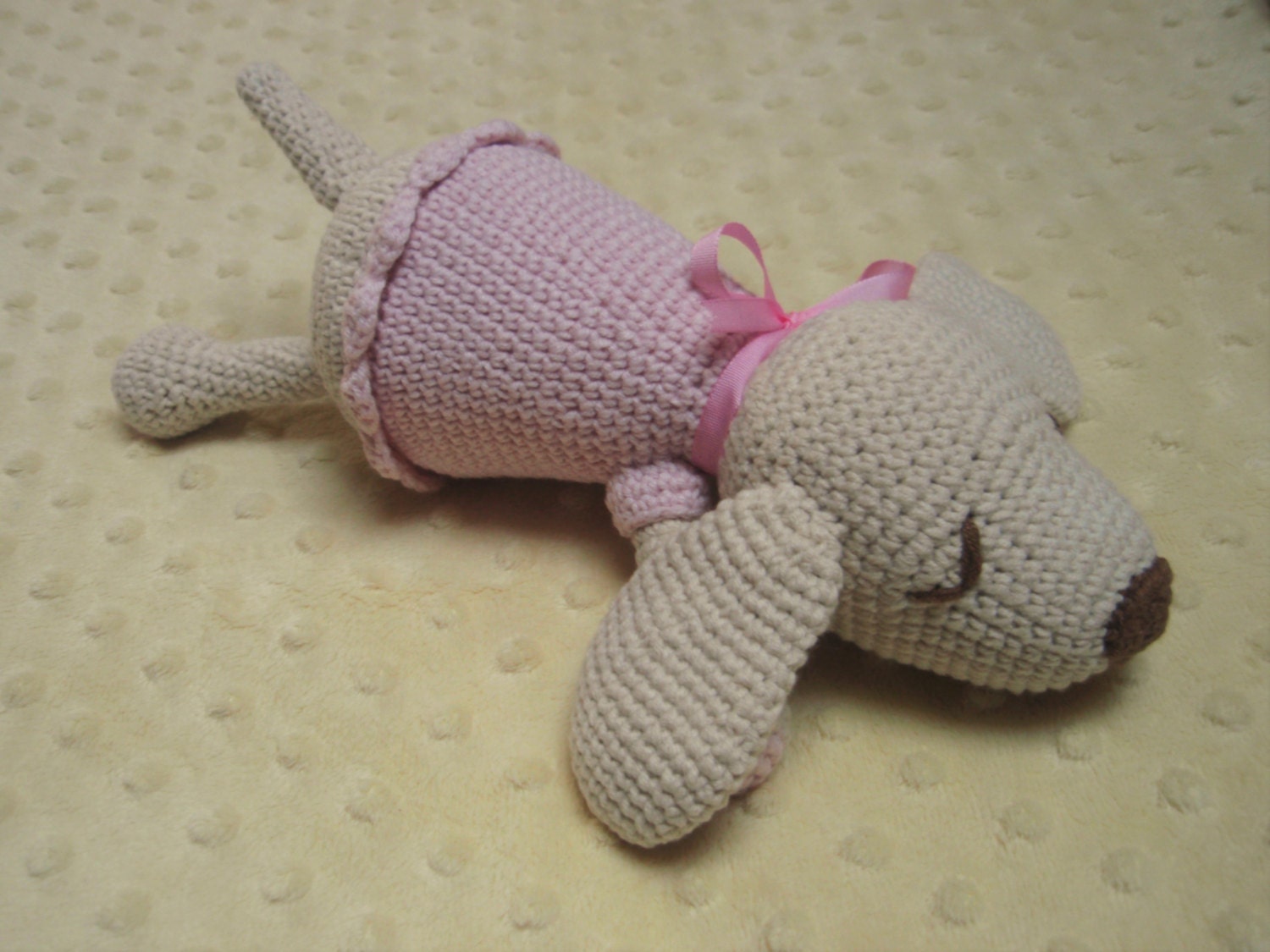 CROCHET PATTERN Sleeping puppy amigurumi pattern