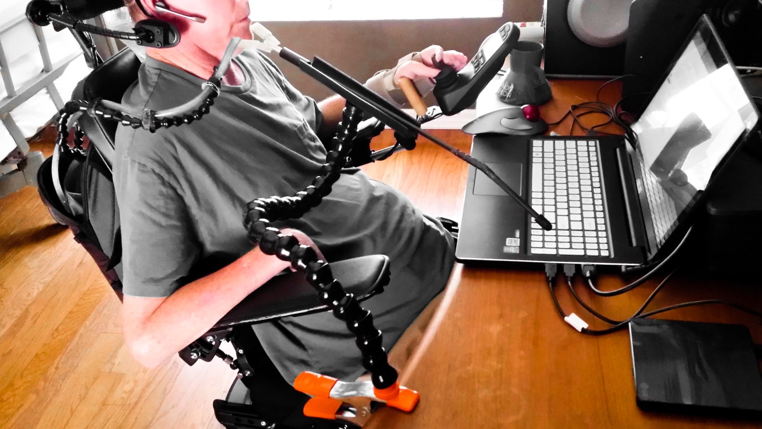 Mouth Stick Holder Clamp On Trough for Mouthstick