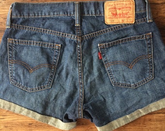 Levi's 514 cut offs waist 29