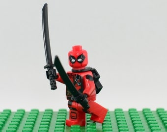 Deadpool Custom minifigure (Lego Compatible) Marvel Comics Superhero Wade Wilson Anti Villain The Red Brick Guy X-Force X-Men Christmas #2