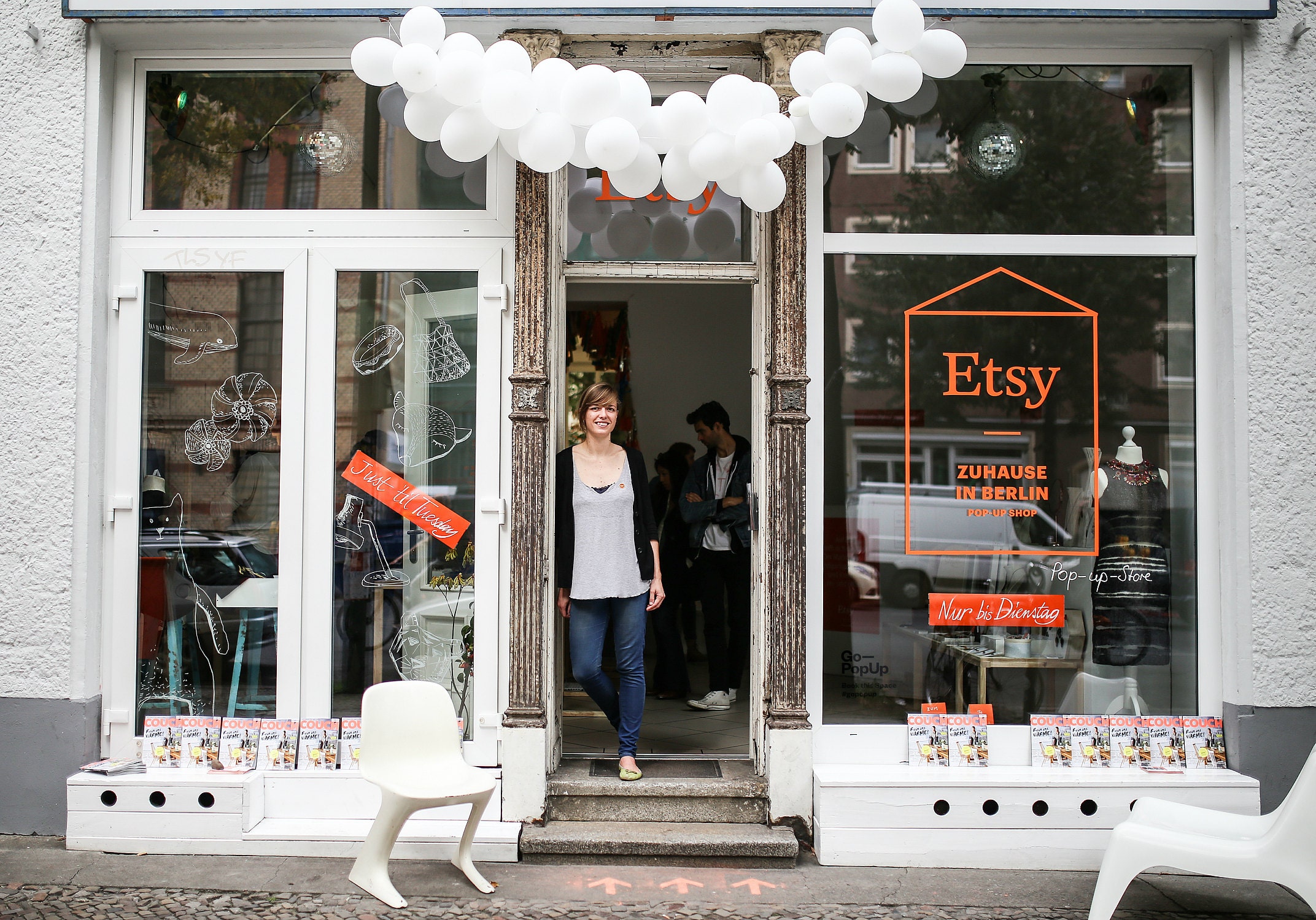 How to Set Up a Pop Up Shop for your Boutique