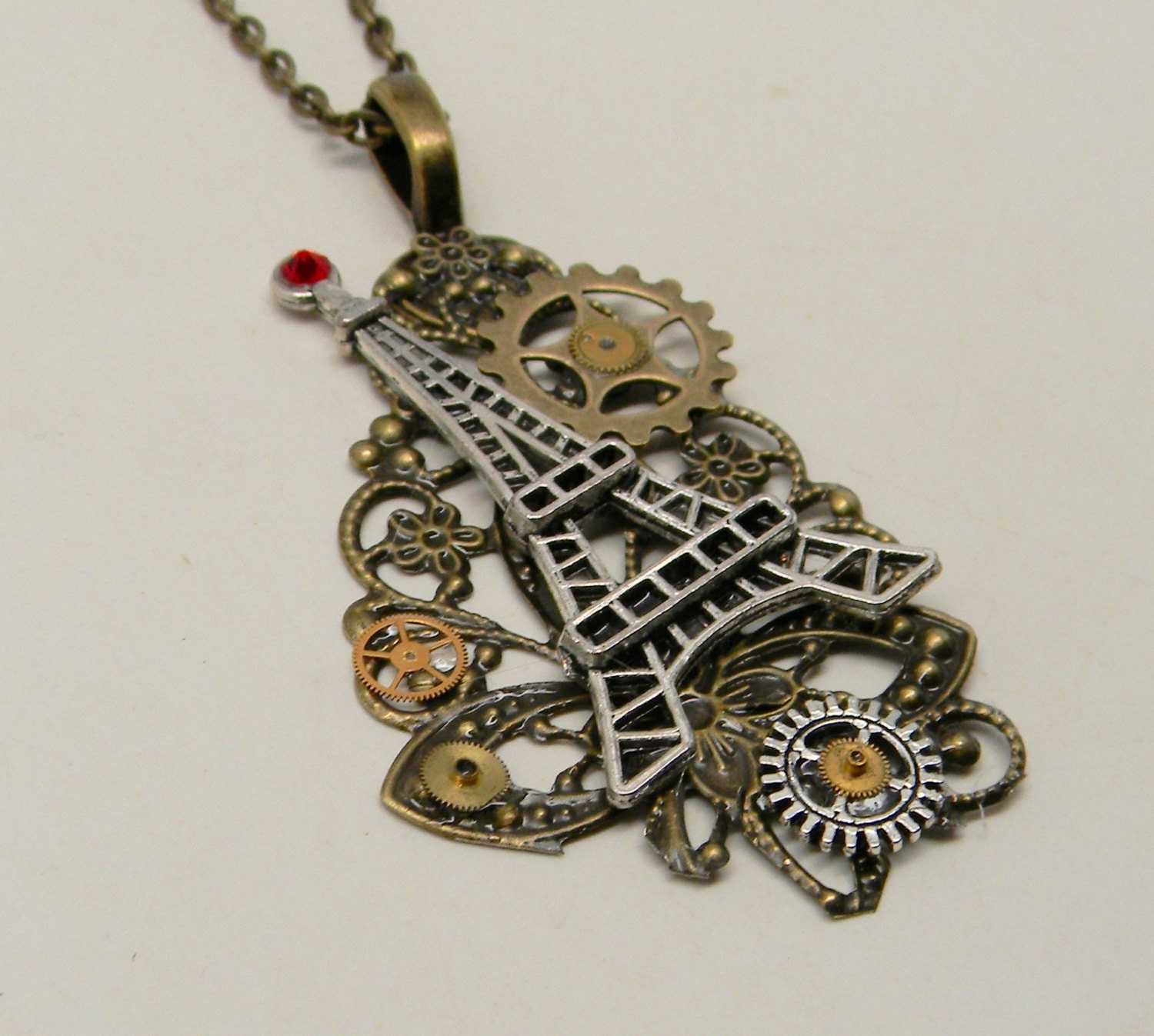 Steampunk jewelry. Steampunk necklace pendant.