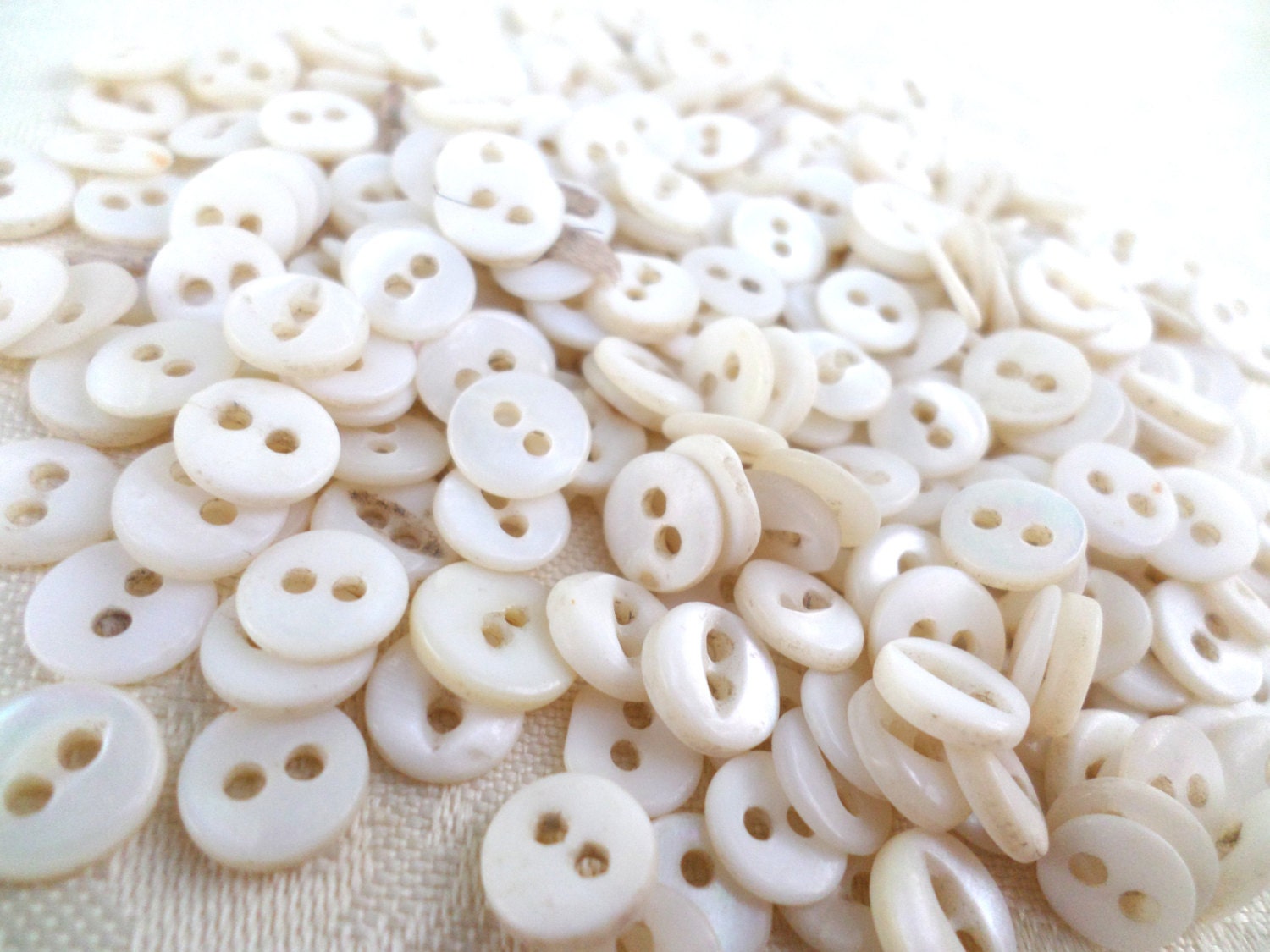 100 Small White PEARL Buttons Vintage Pearl Buttons from Buttoncrazy on
