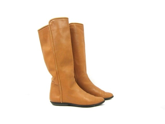light tan boot