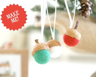 Needle Felting Kit Beginner - Felted Acorn Ornament Kit - Wool Acorn Decoration Kit - Waldorf Craft Kit - DIY Craft Kit - Children - Kids