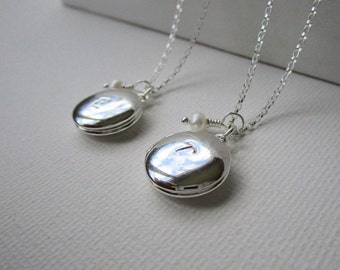 Locket Necklace Silver, Personalized Locket Necklace, Pet Loss Jewelry, Pet Memorial Jewelry,Initial Necklace,Custom Jewelry,Initial Jewelry