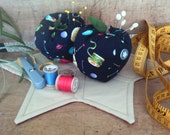 Apple Pin Cushion ~ set of 2 ~ Fabric stuffed Apple ~ Bowl filler ~ Shelf sitter ~ Fabric Apple ~ Sewing Room Pin cushion