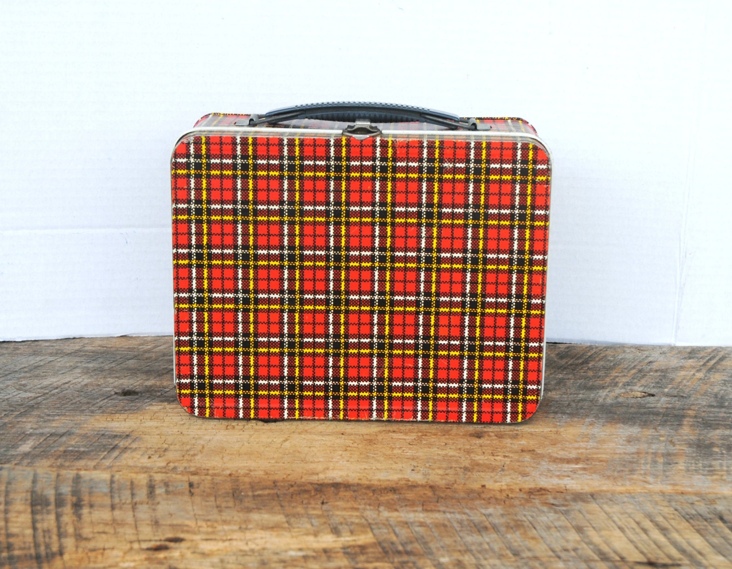 plaid lunch box