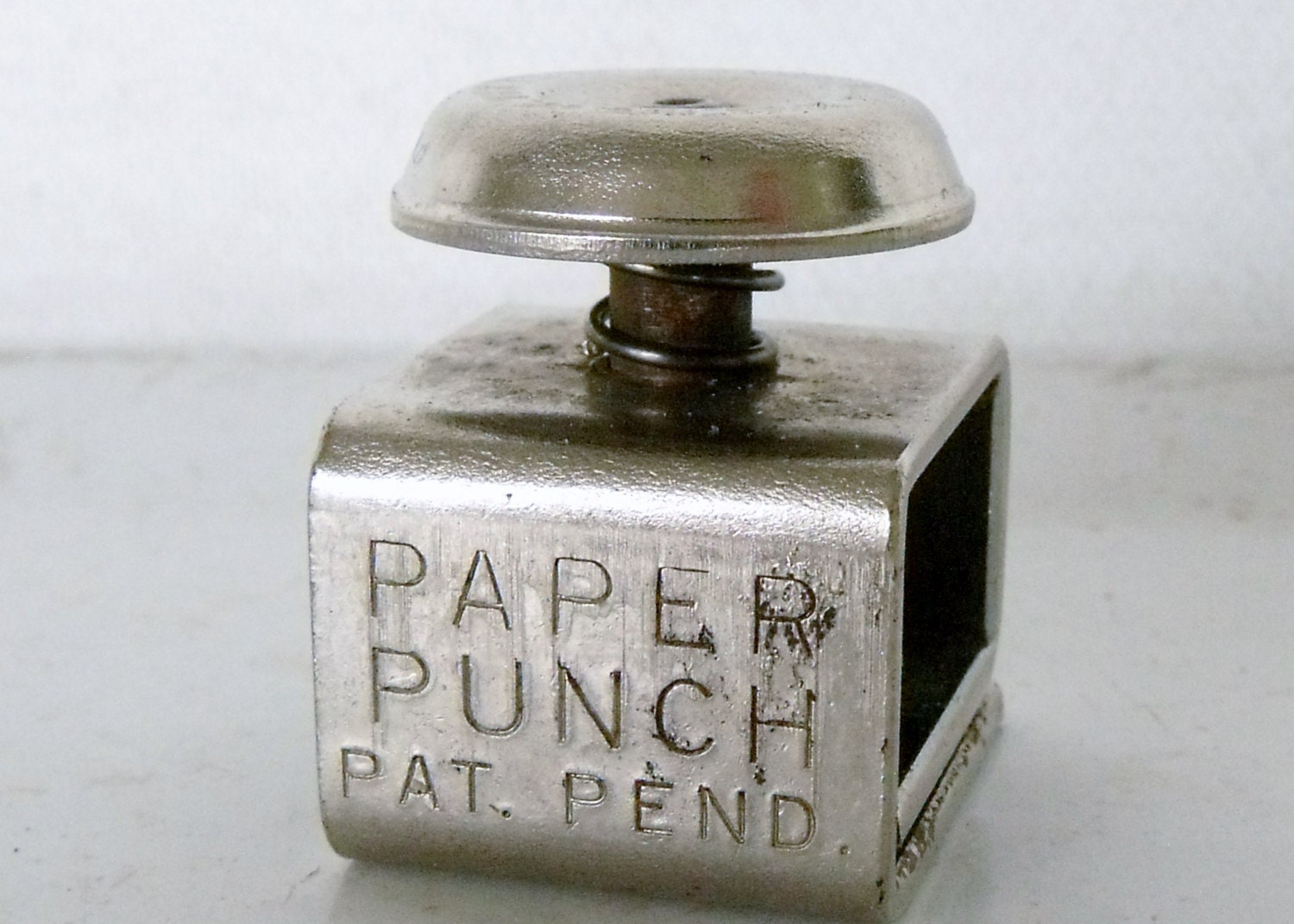 One 1 Hole Paper Punch Vintage Presto