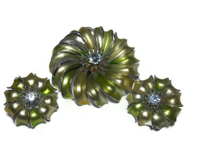 FREE SHIPPING Light green brooch and earrings, green enamel flowers with rhinestone center, floral figural brooch and clip earrings