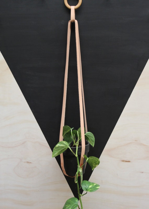 Clean Lines Leather Plant Hanger