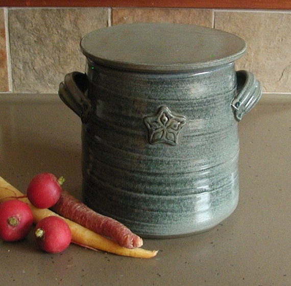 Fermenting Crock Sauerkraut/ Pickle/ Ferment/ Kimchi Lidded