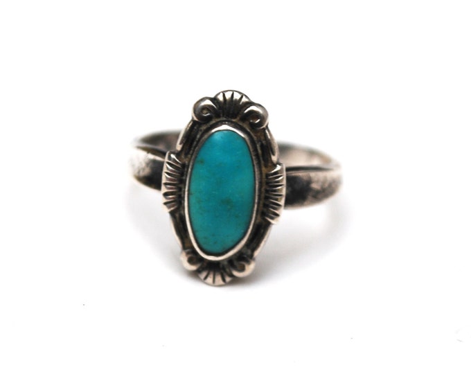 Turquoise ring Sterling - Bell Trading Company - size 6 - Native American tribal southwestern ring