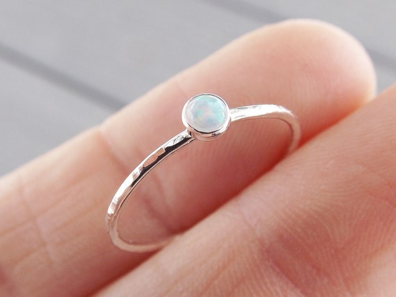 Shiny opal finger ornament for your loved one