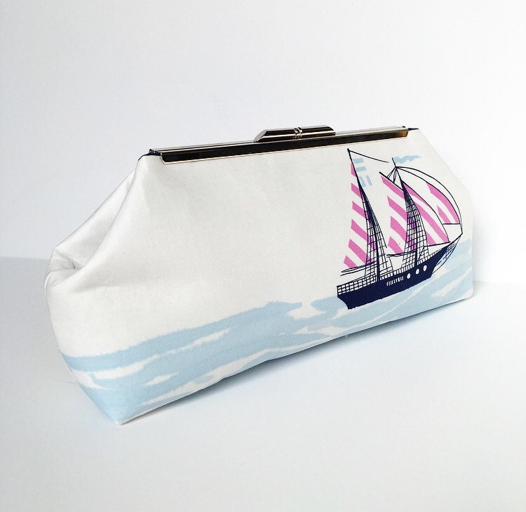 Sail Boat Clutch
