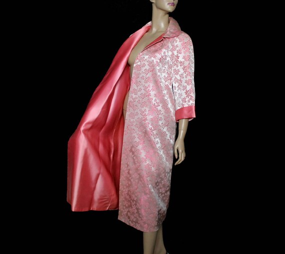 Vintage Pink Robe Satin Floral Womens Smoking Jacket Mandarin