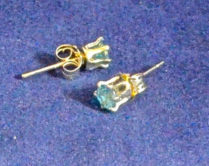 Blue Zircon Studs, 4mm Round, Natural, Set in Sterling Silver E941