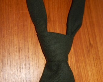 Vintage Highland Mist Wool Necktie in Deep Moss Green - Made in Britain
