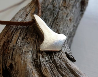 Silver Mjolnir / Thor's hammer pendant / Mjolnir necklace